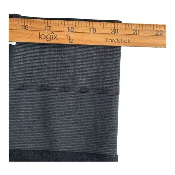 TORRID‎ Black and White Stripe Pull On Pencil Skirt Size 3 - Picture 7 of 9